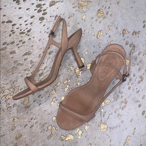 SCHUTZ ASUMINI Asymmetric Sandals